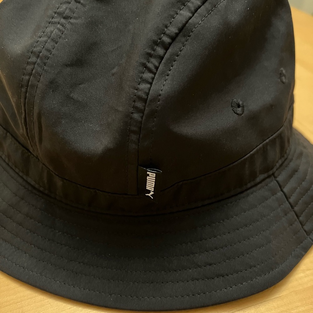 Puma Bucket Hat with cord. Black. NWOT